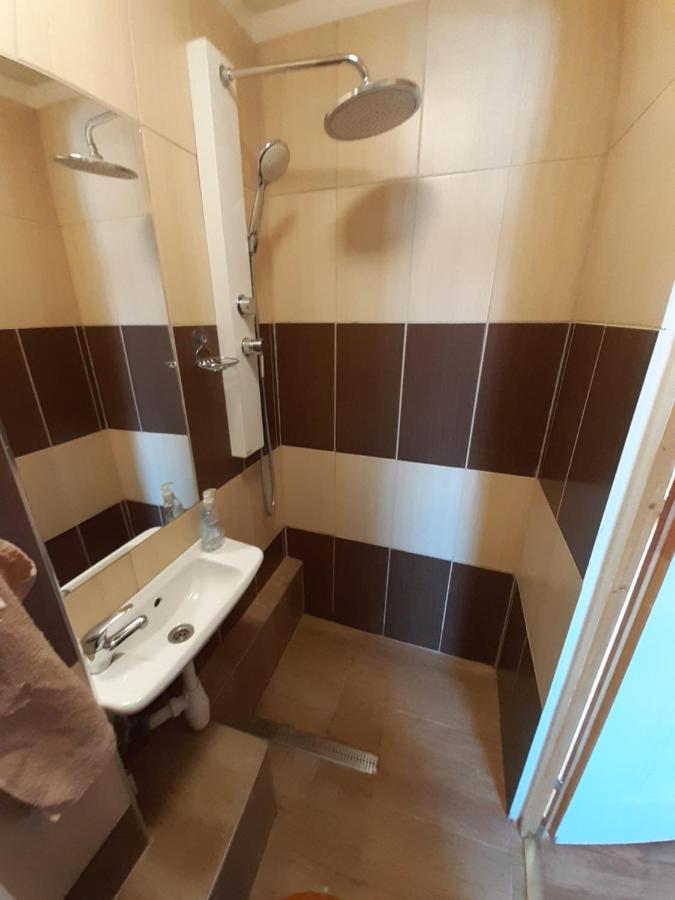 Narcisz Apartman 久洛 外观 照片